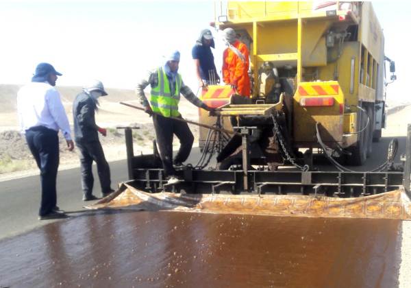 Precautions for slurry sealing construction_2